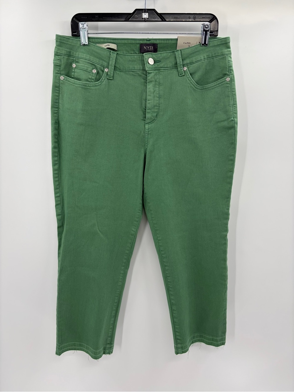NYDJ not your daughter Denim Capri Jeans Green Stretch Slimming size 14 NWT